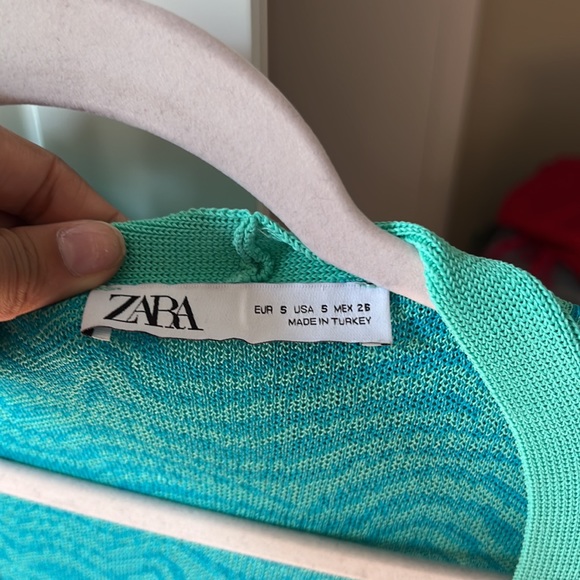 button sweater - Picture 2 of 3